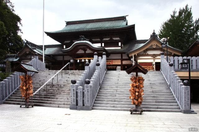 伊豫豆比古命神社（椿神社）