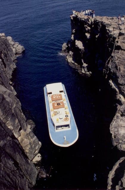 東尋坊観光遊覧船